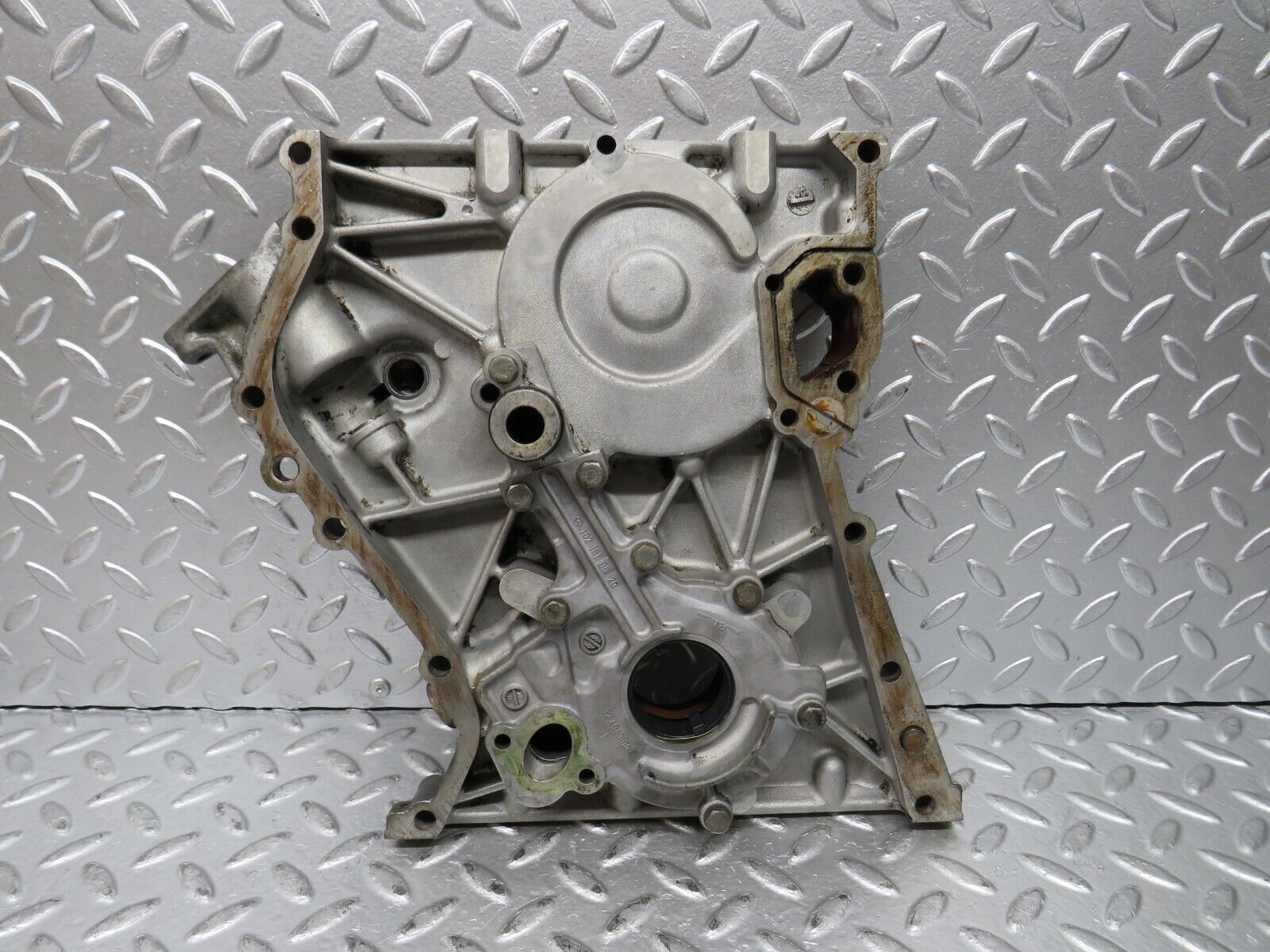29892 Mercedes-Benz W123 230E Engine Timing - Oil Pump Cover 1020150401