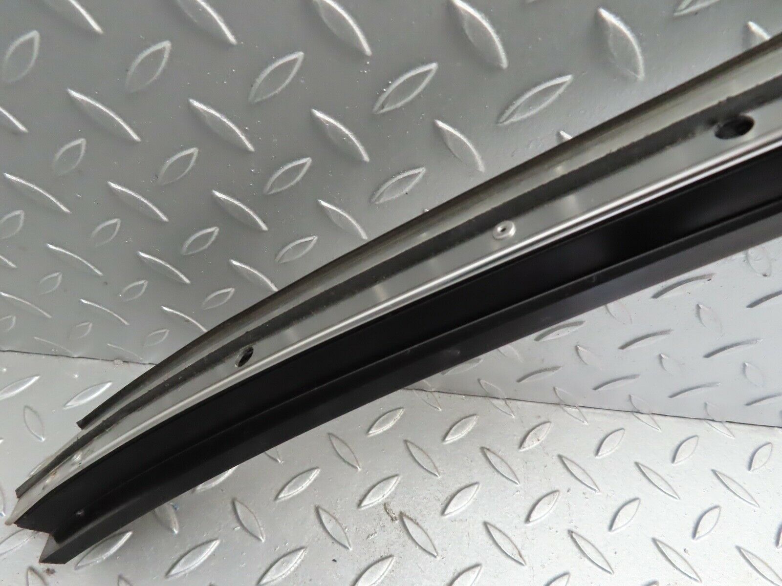 19732 Mercedes-Benz C140 CL420 Coupe Roof Moulding Trim Right Side