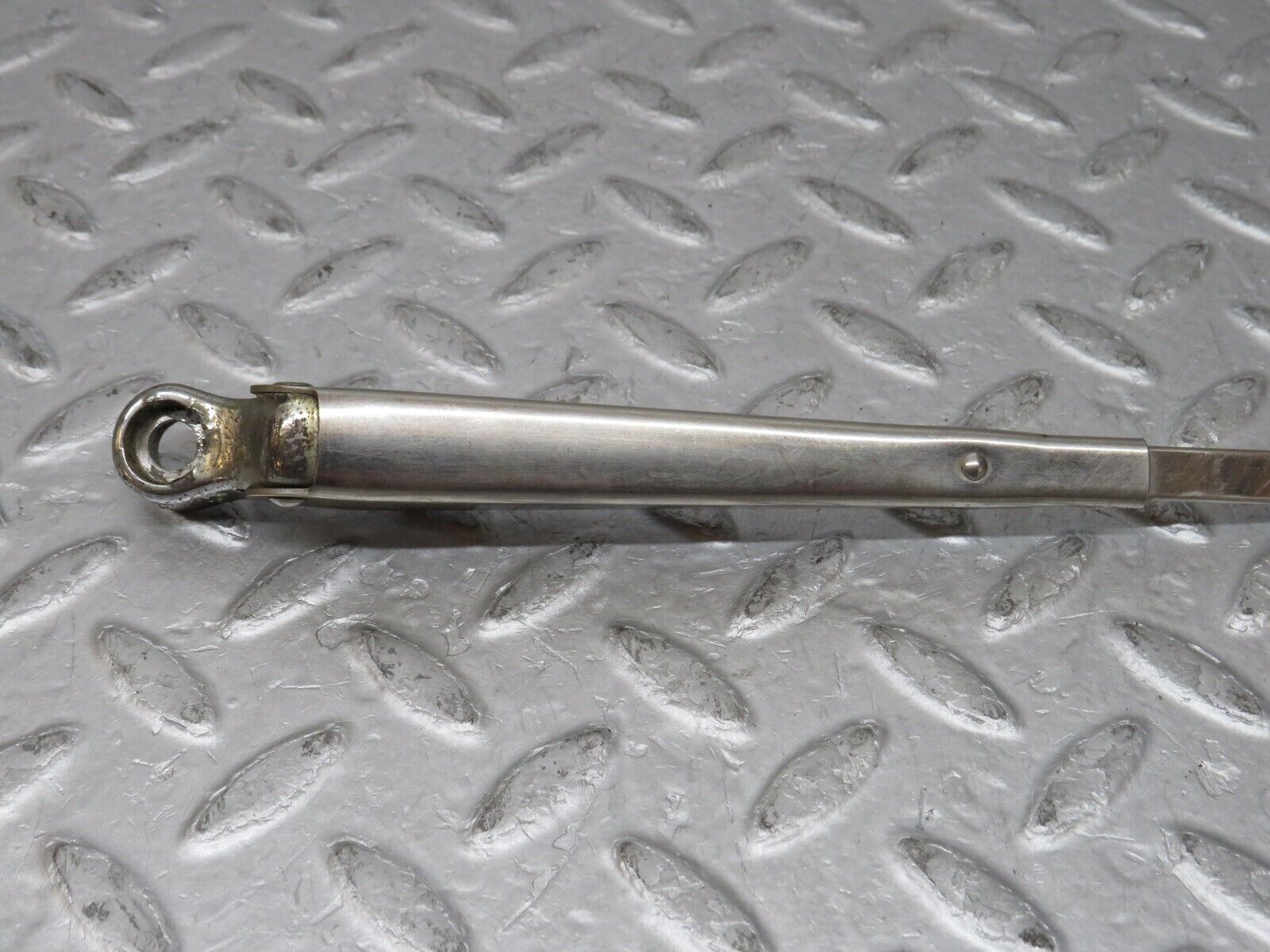 35743 Mercedes-Benz W108 Chrome Windscreen Wiper Arm Left