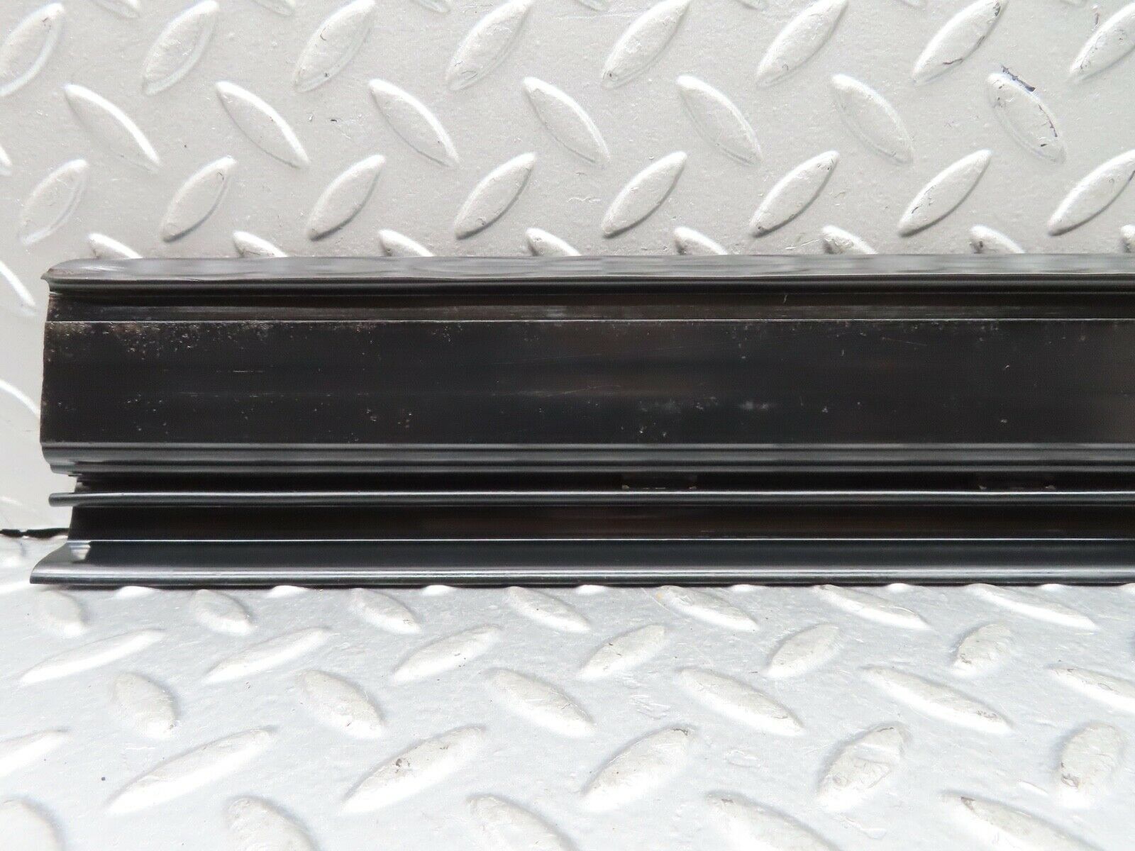 19060 Mercedes-Benz W123 300D Front Left Door Sill Trim Black