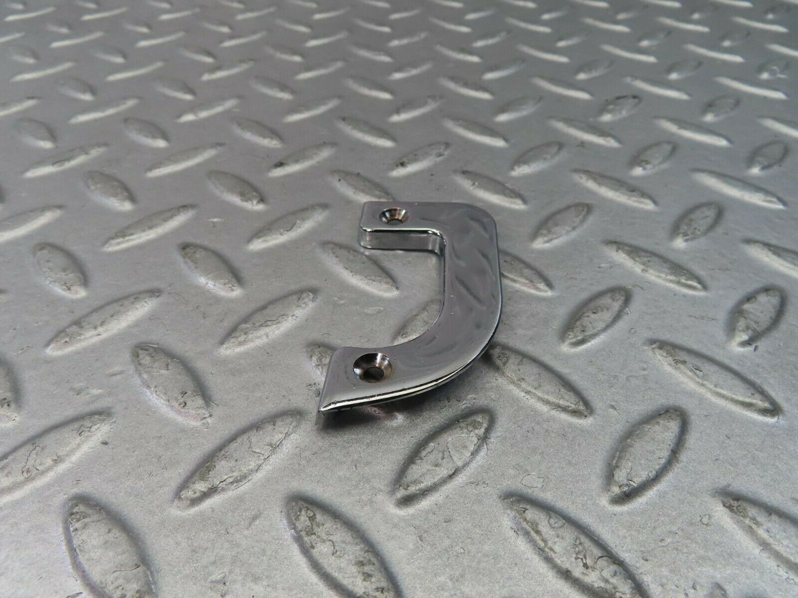 9053 Mercedes-Benz W115 Right Interior Chrome Door Latch Trim