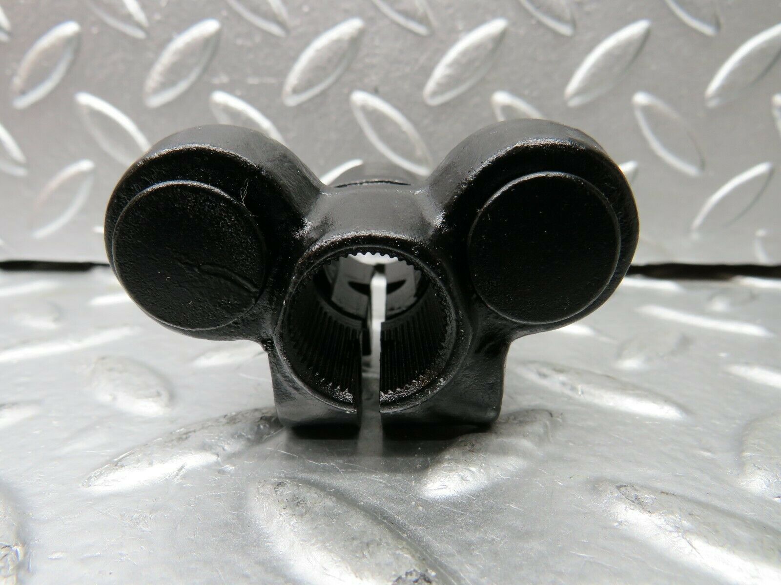 22914 Mercedes-Benz C107 450SLC Coupe Steering Column Lower Shaft Connector