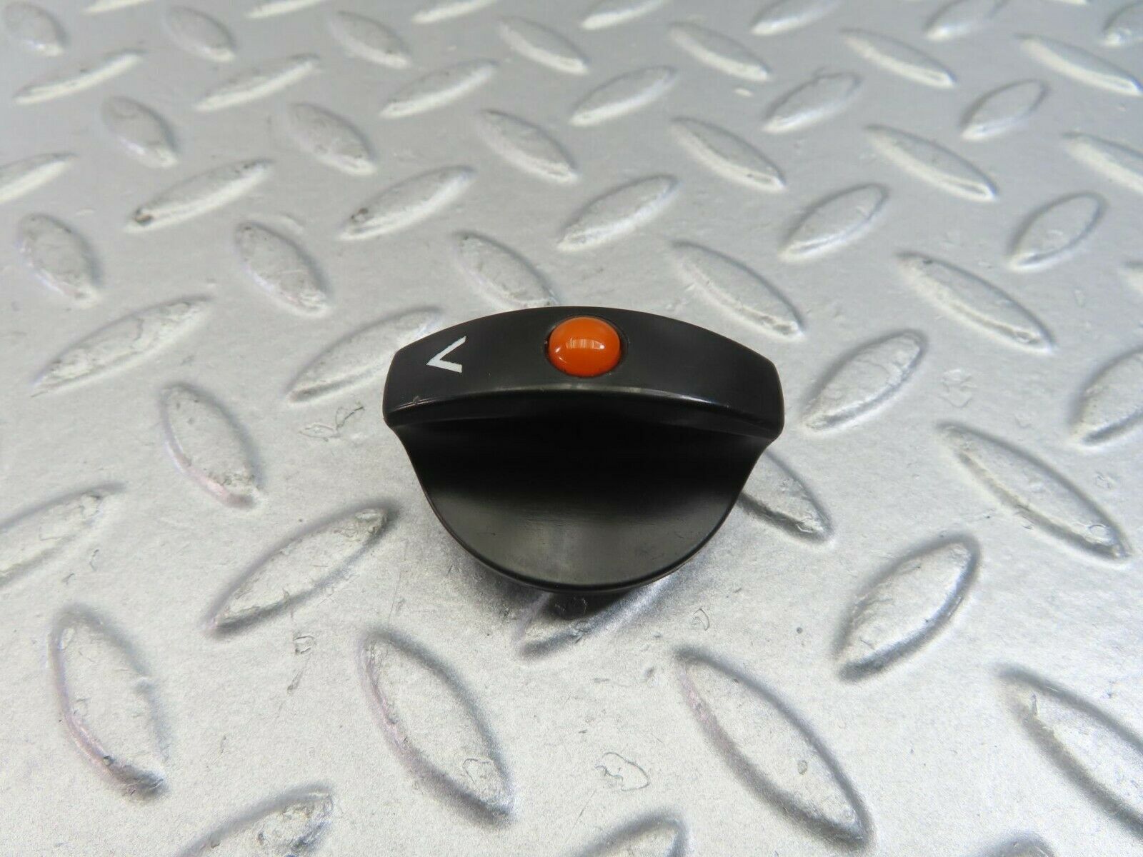 10111 Mercedes-Benz C123 230CE Coupe Headlight Switch Knob