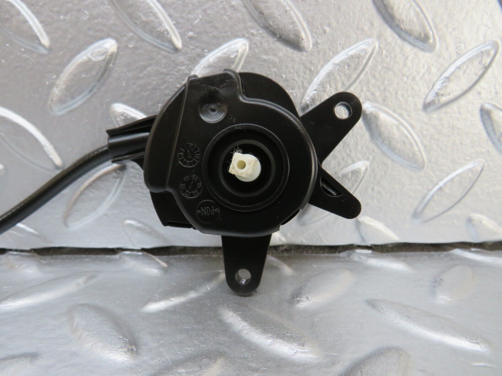 24929 Mercedes-Benz W140 S320 Heater Flap Motor Actuator 1408301133