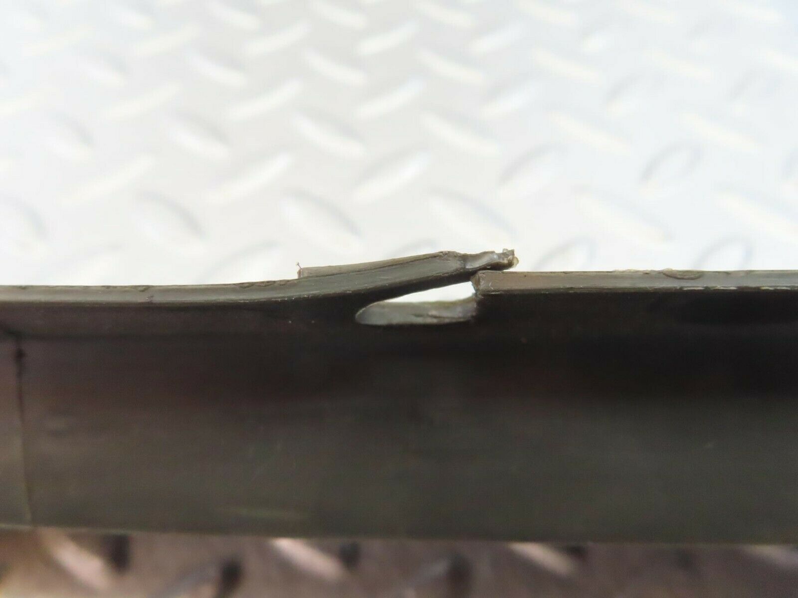 8862 Mercedes-Benz W115 Front Lower Grill Right