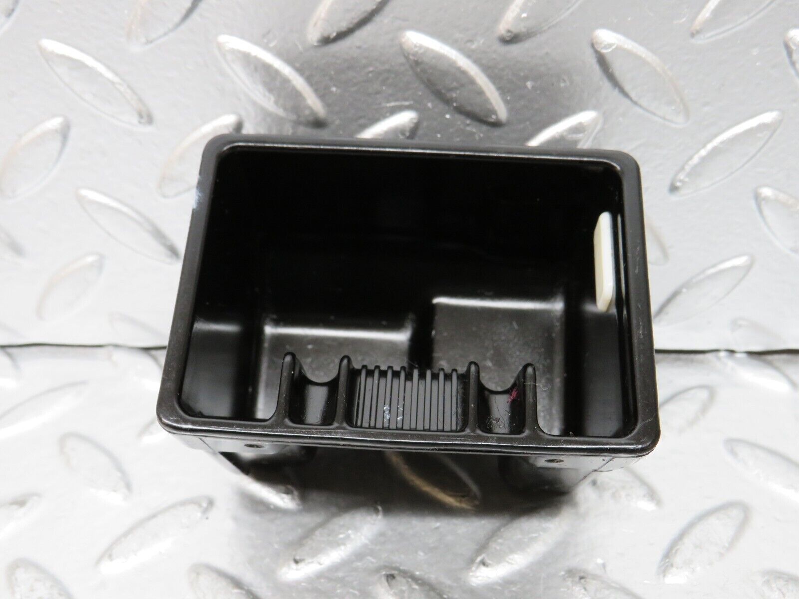 24864 Mercedes-Benz W140 S320 Ashtray 1408100028