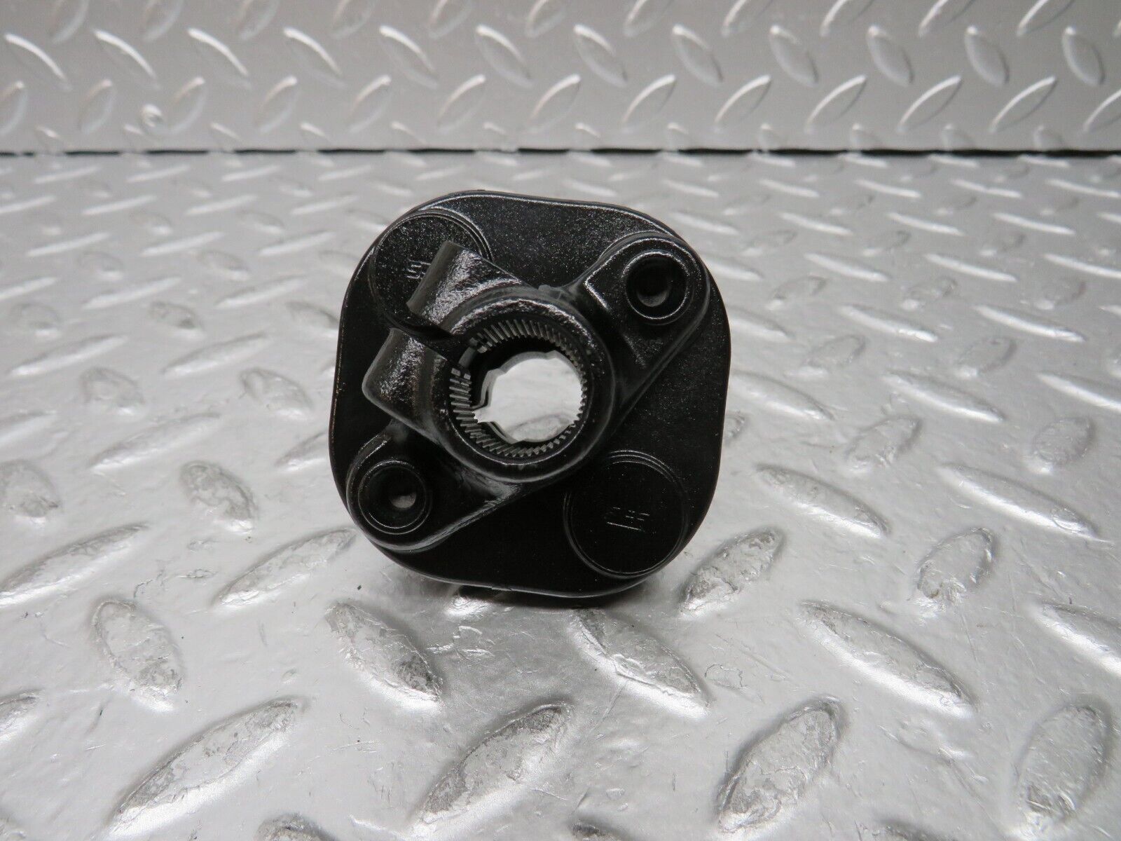 26726 Mercedes-Benz C124 220CE Coupe Steering Column Lower Shaft Connector