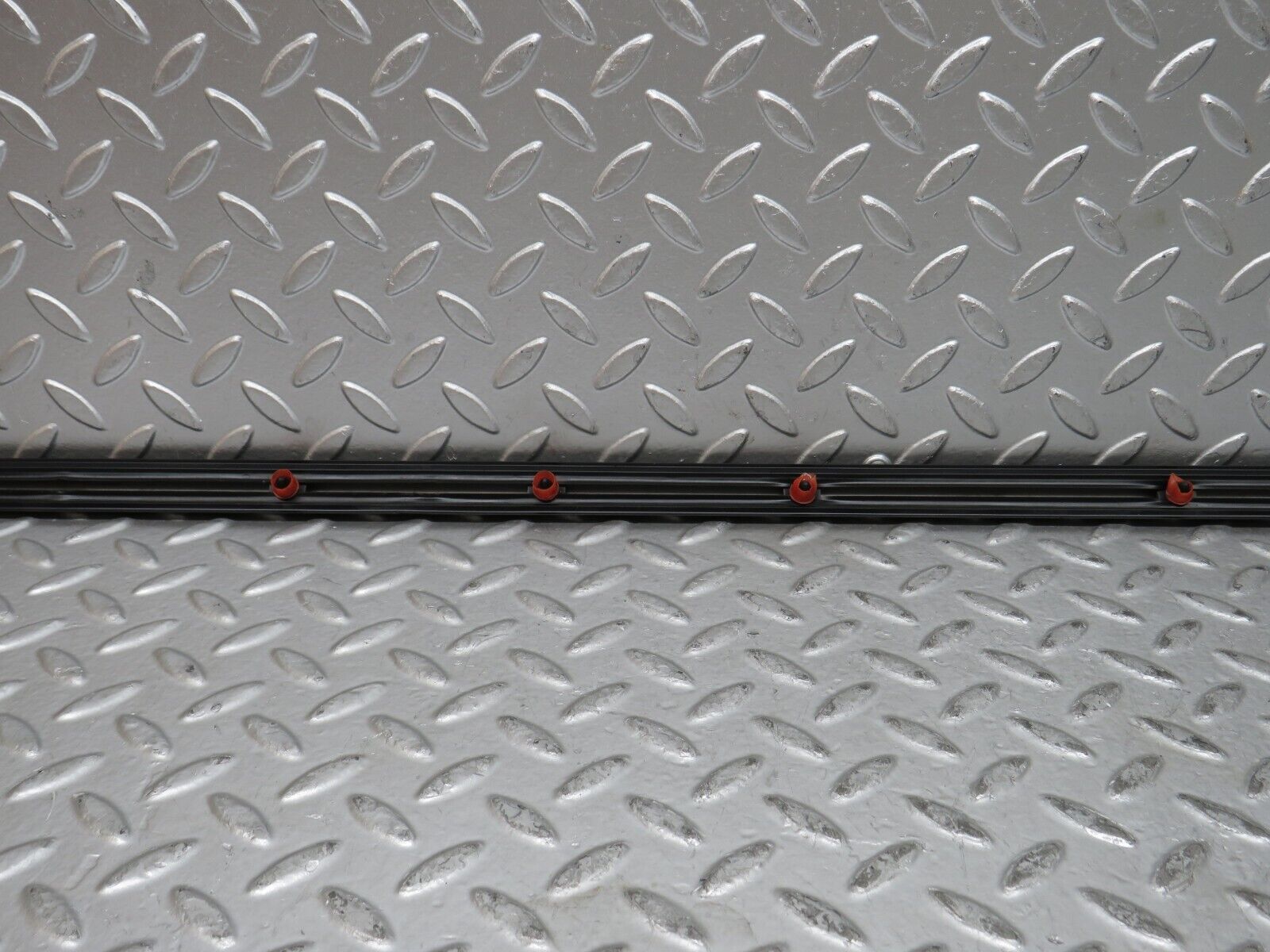 28239 Mercedes-Benz S123 240D Wagon Rear Right Door Centre Moulding Trim