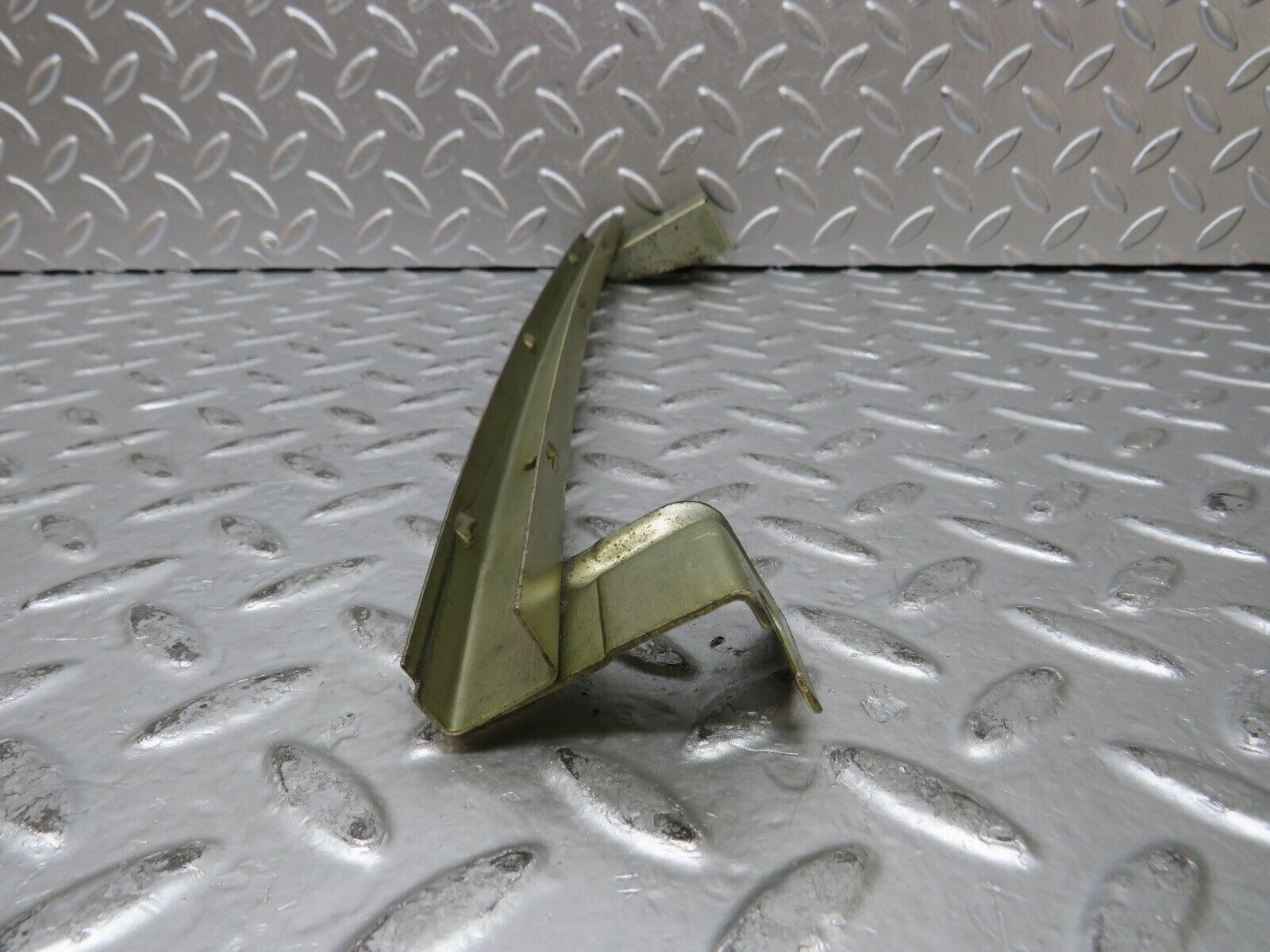 27303 Mercedes-Benz W123 280E Rear Left Door Window Channel