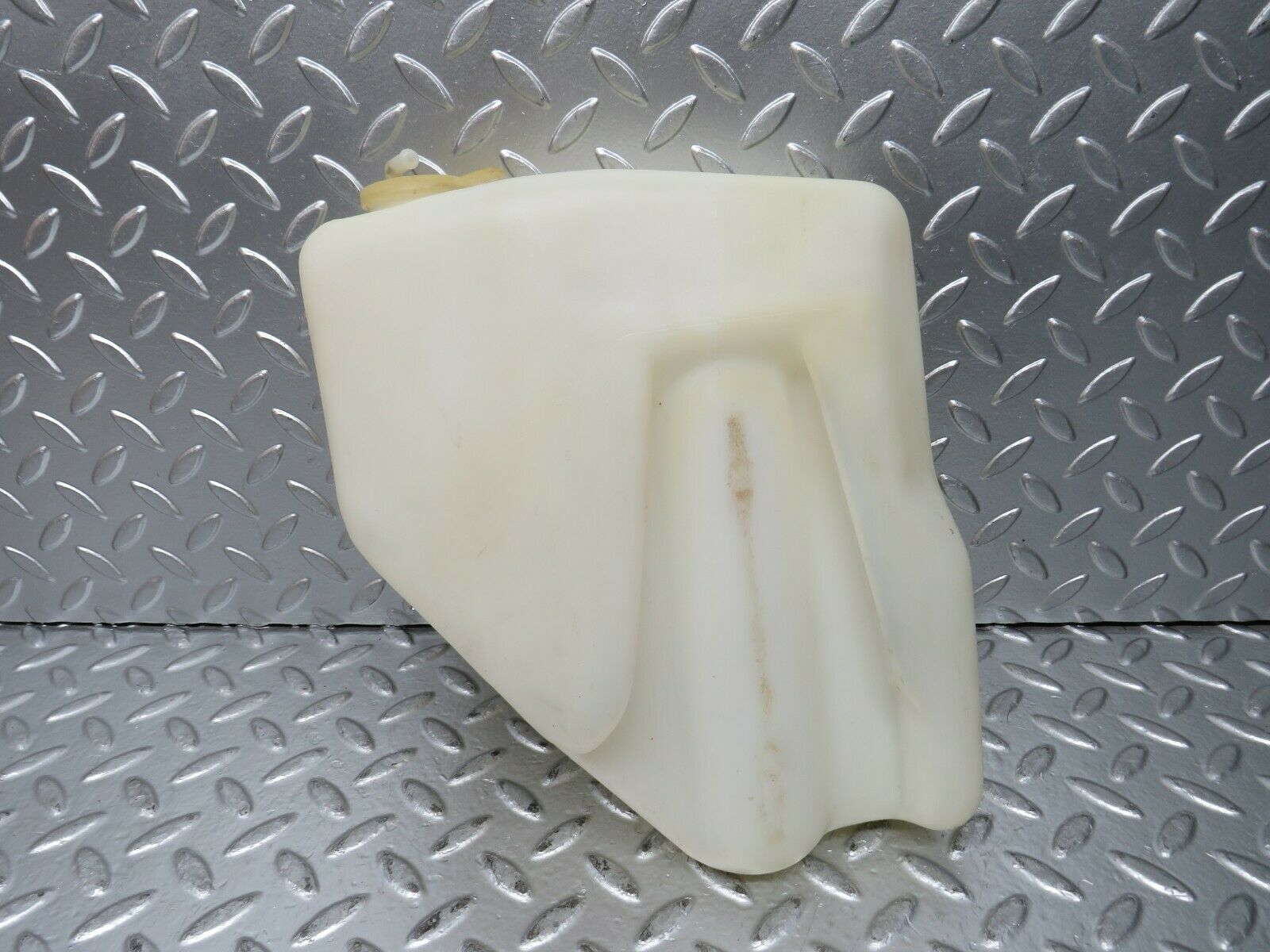 23214 Mercedes-Benz W116 350SE Windscreen Washer Fluid Reservoir Tank