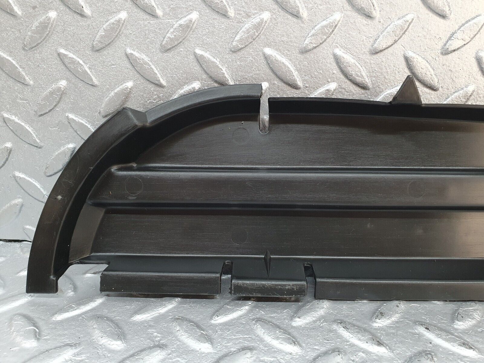 41547 Mercedes-Benz W124 200E Sunroof Guide Cover Trim 1247820056