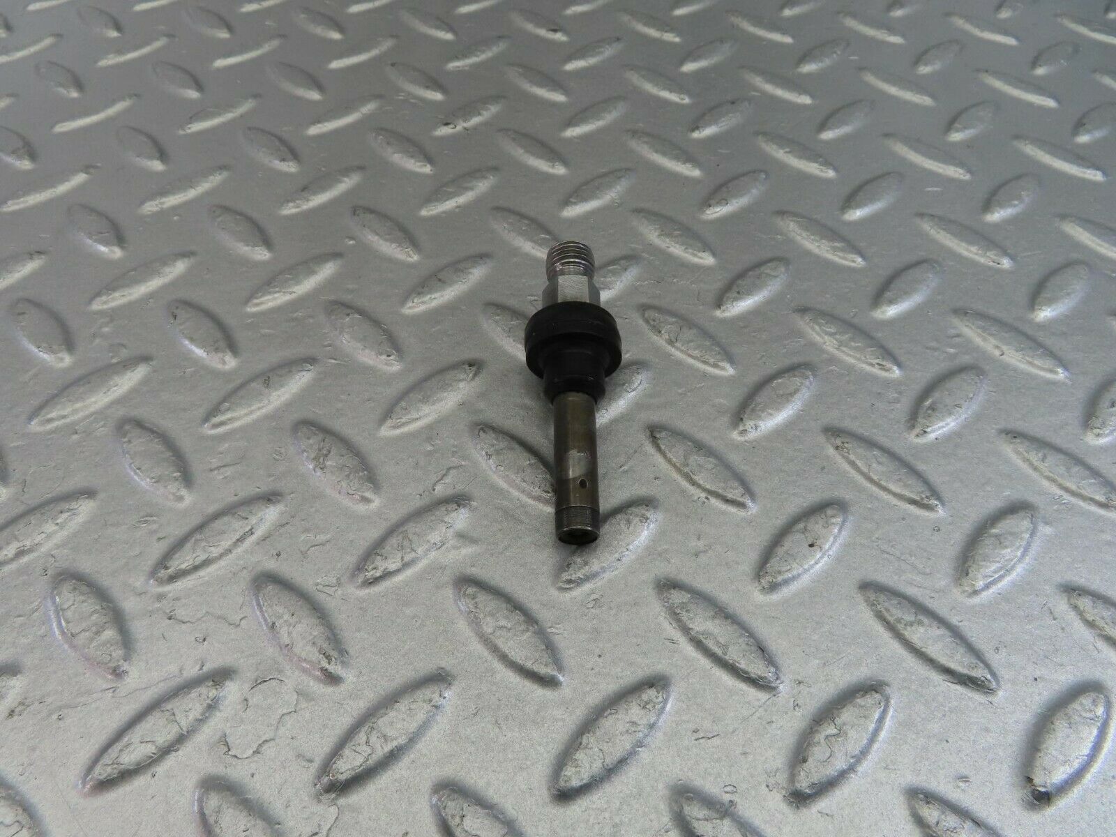 10045 Mercedes-Benz C123 230CE Coupe Fuel Injector Bosch 0437502010