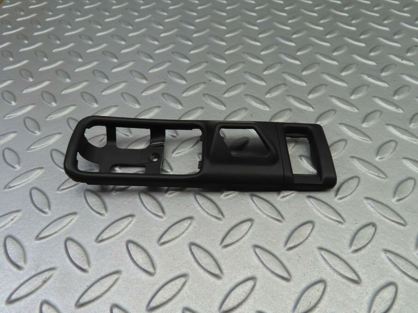 6061 Mercedes-Benz W126 380SE Rear Right Interior Door Handle Frame 1267660211