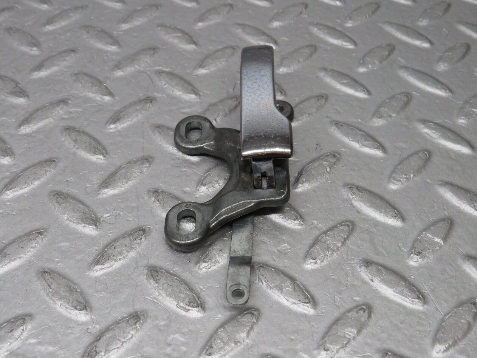 35815 Mercedes-Benz W108 Front Right Chrome Interior Door Handle 1107660419