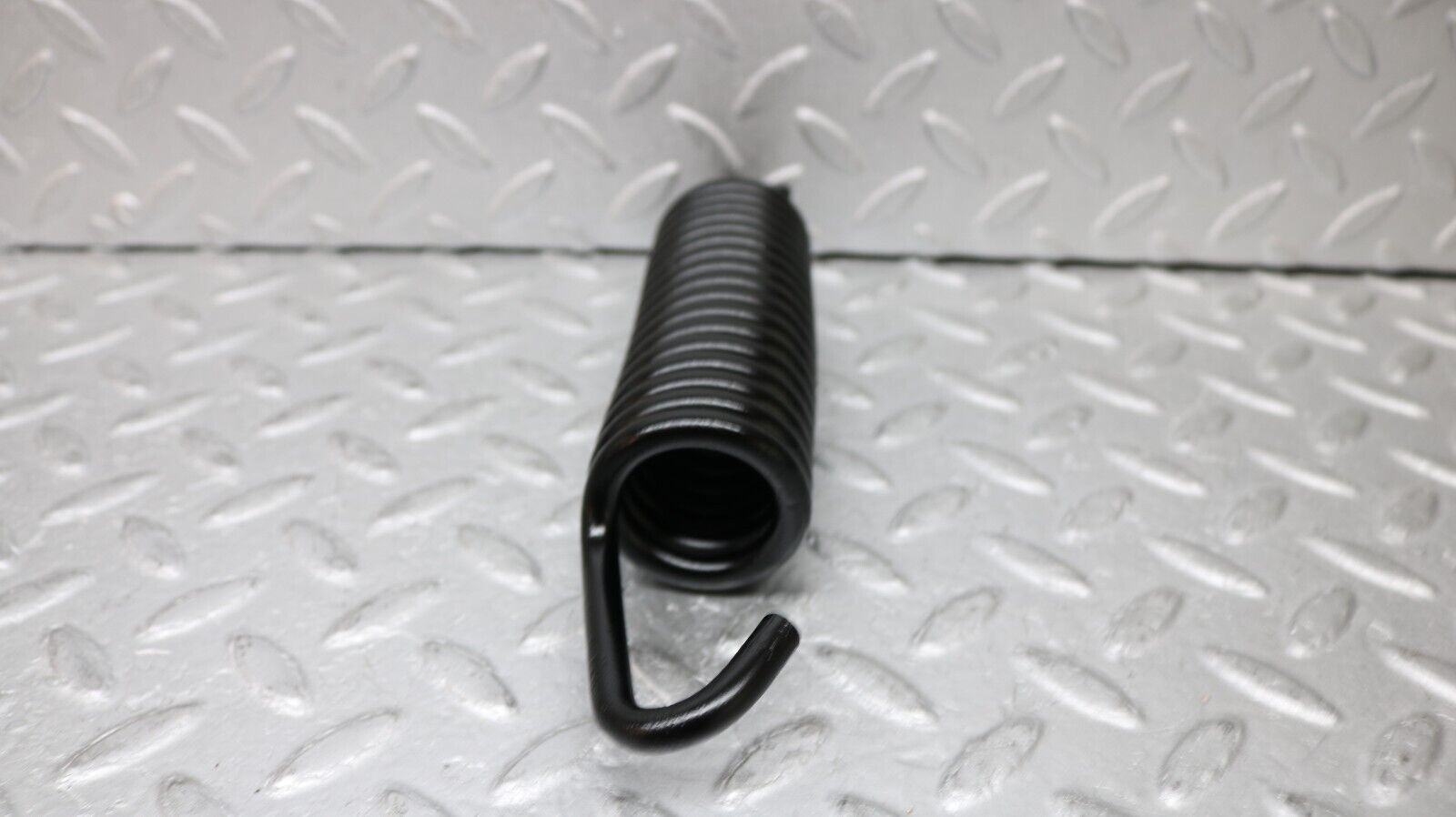 37226 Mercedes-Benz C126 420SEC Coupe Bonnet Hinge Spring