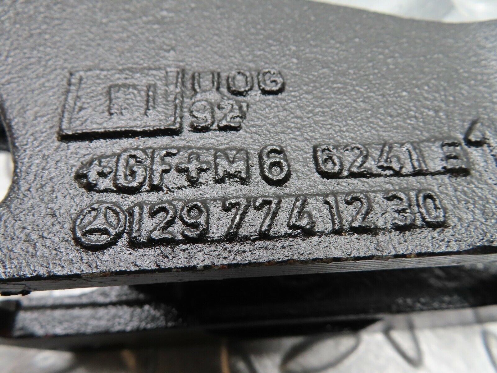 20159 Mercedes-Benz R129 300SL Coupe Soft Top Frame Base Right Side 1297741230