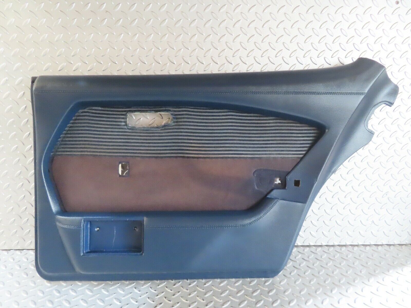 17740 Mercedes-Benz W116 450SEL Rear Right Door Card Blue