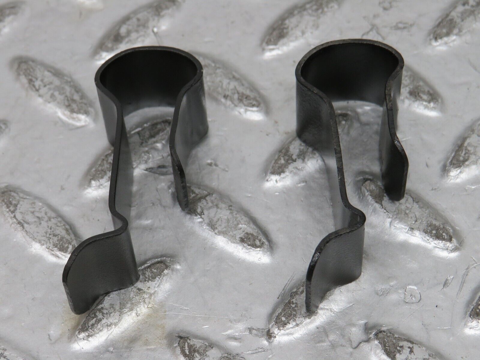 27462 Mercedes-Benz W123 280E Radiator Fan Shroud Cover Holder Set 1265040146