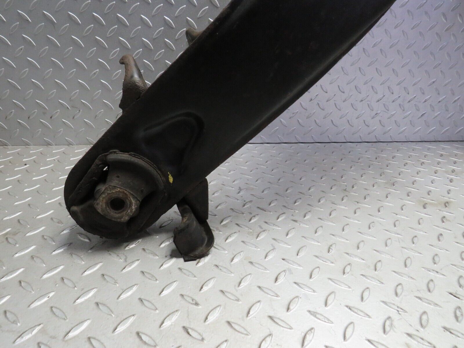 6167 Mercedes-Benz W123 200 Rear Subframe