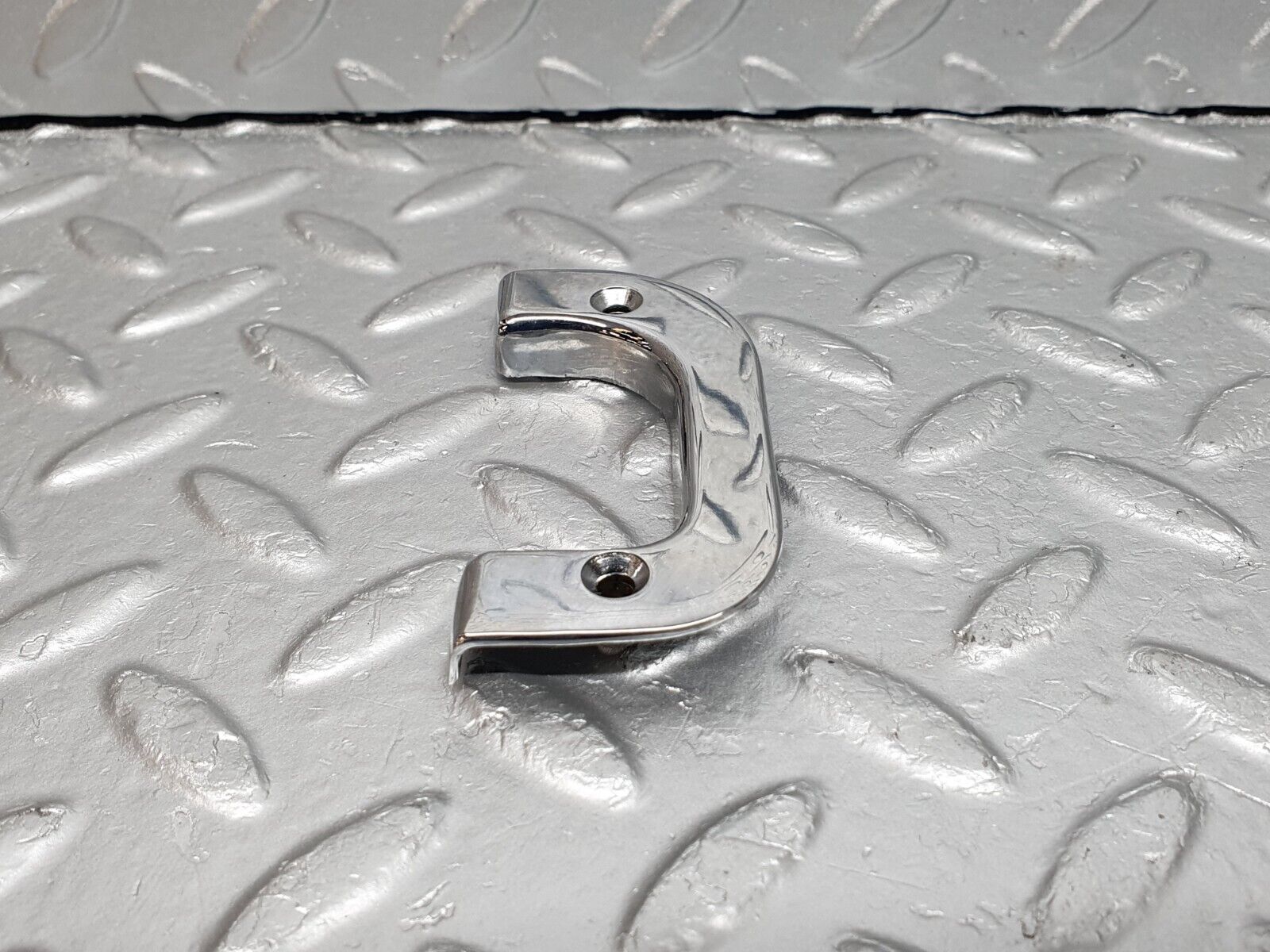 40898 Mercedes-Benz W126 300SE Interior Chrome Door Latch Trim Left 1237230124