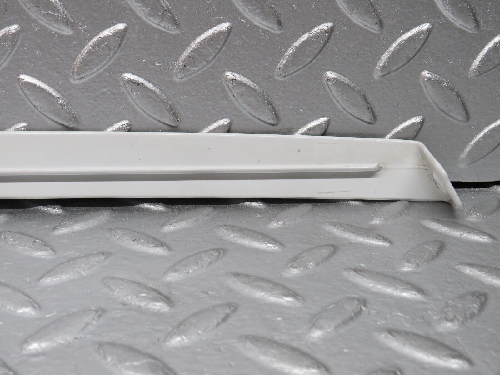 30348 Mercedes-Benz W124 230E C Pillar Exterior Trim Right Side