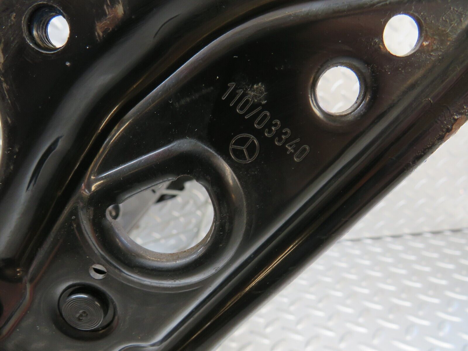 25395 Mercedes-Benz W201 190D Front Right Seat Backrest 11003340