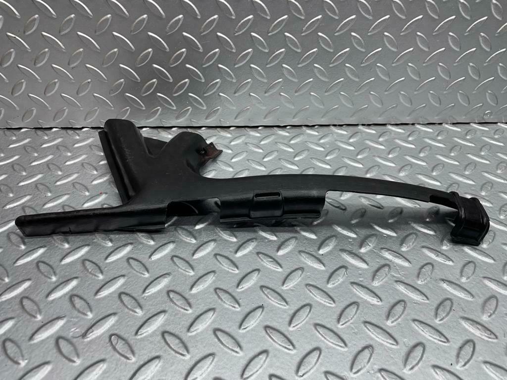0190 Mercedes-Benz W116 350SE Tail Light Trim Cable Cover 1168200412