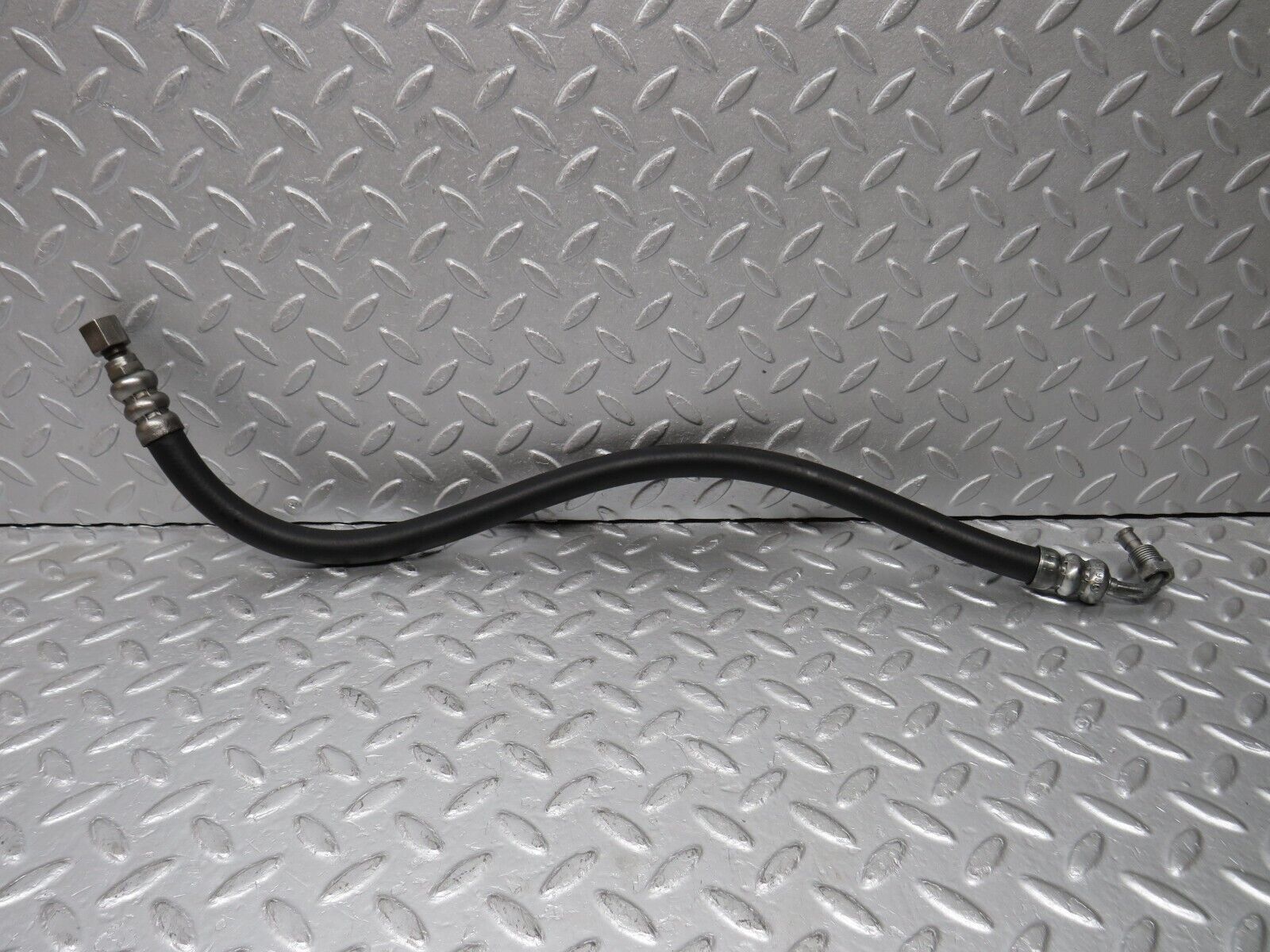 38158 Mercedes-Benz A124 320E Cabriolet Power Steering Hose Pipe 1244663581