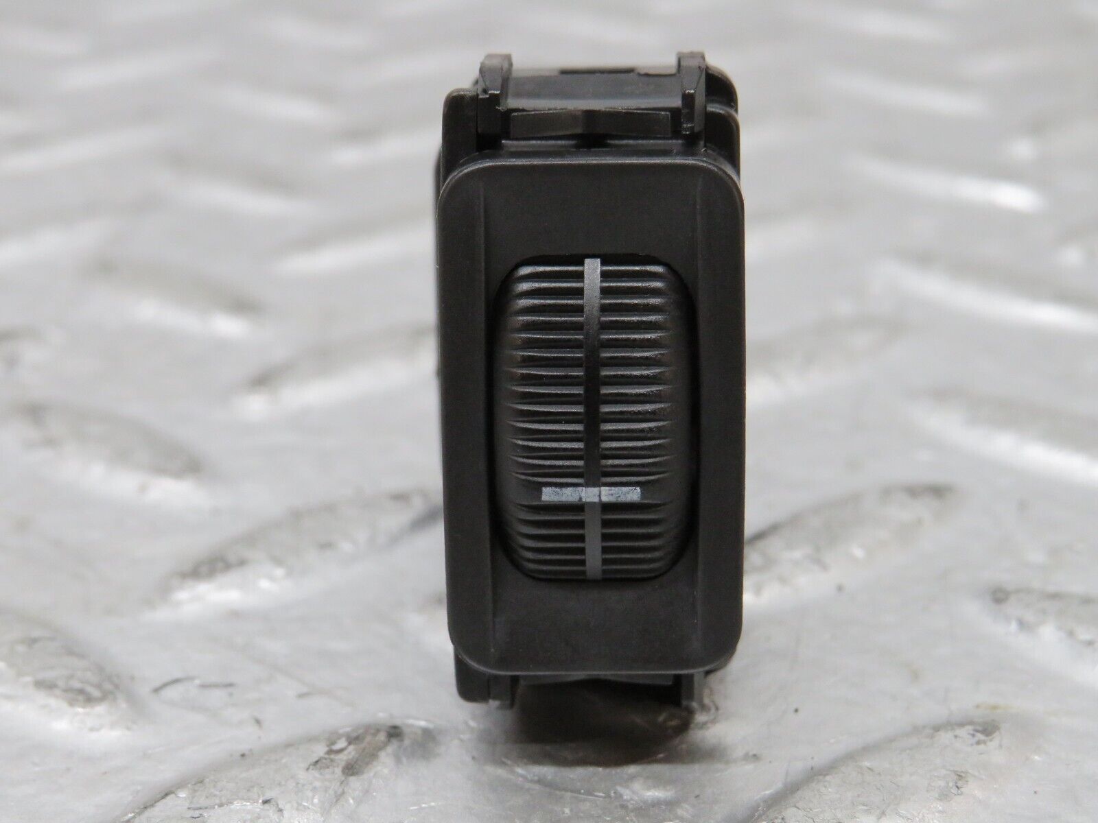 26559 Mercedes-Benz C124 220CE Coupe Headlight Level Switch 1248000673