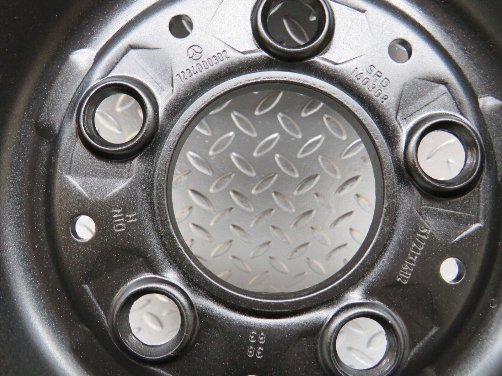 25481 Mercedes-Benz Steel Wheel 5.5Jx14H2 ET30 5x112 1234000302