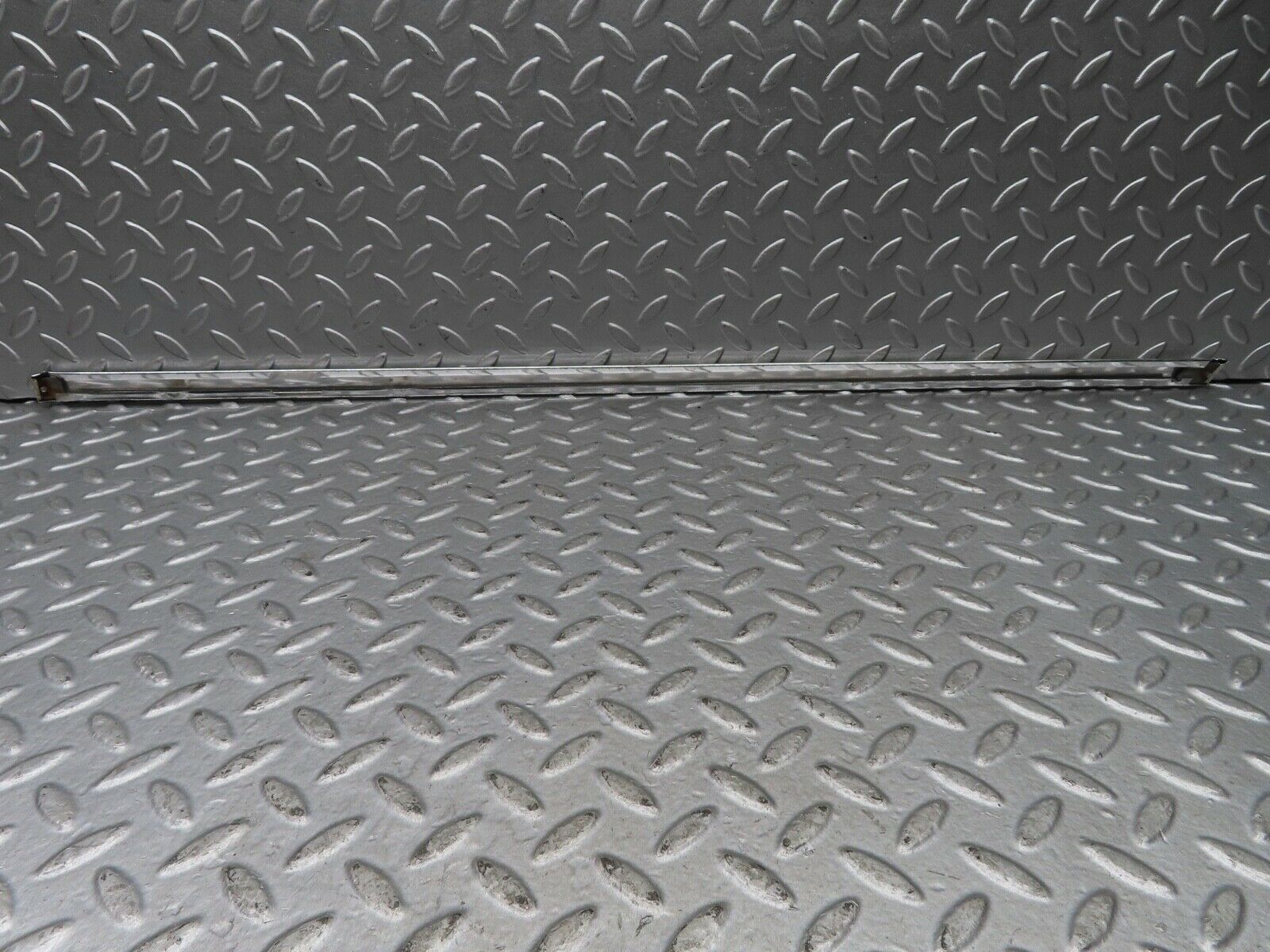 18919 Mercedes-Benz W121 190b Ponton Rear Left Door Upper Chrome Trim