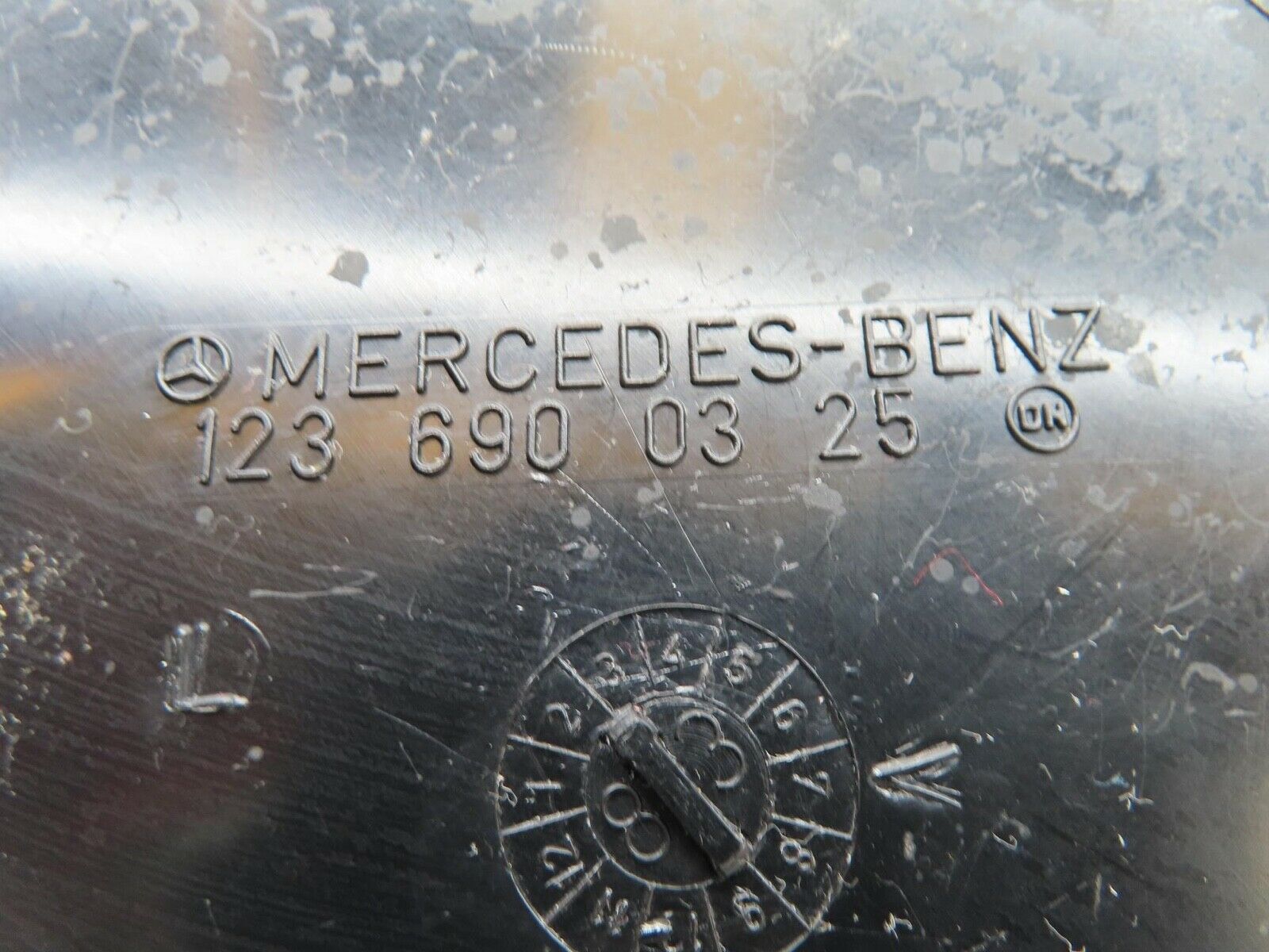 15313 Mercedes-Benz W123 230E C Pillar Cover Panel Left Beige 1236900325