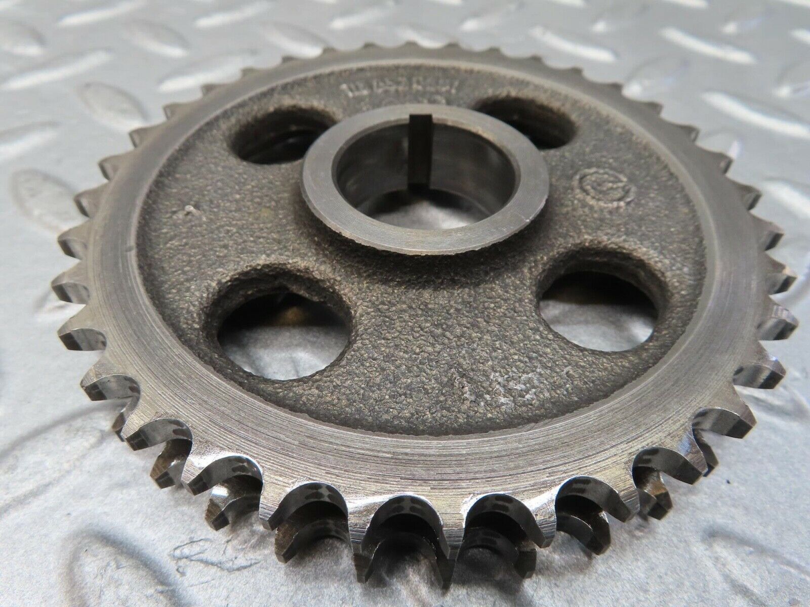 16558 Mercedes-Benz C107 350SLC Coupe Camshaft Timing Gear 1160520601