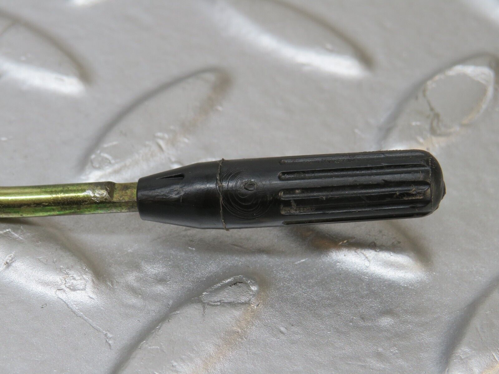 33900 Mercedes-Benz W124 260E Rear Door Lock Knob Pair