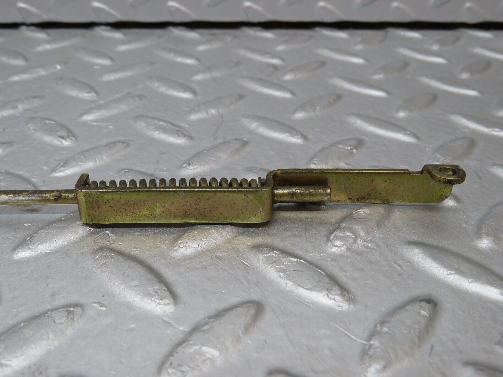 35756 Mercedes-Benz W108 Door Lock Control Bar