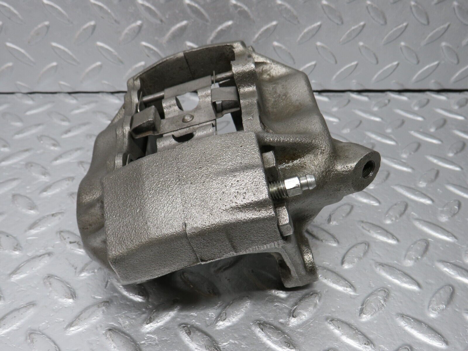 39452 Mercedes-Benz R129 320SL Coupe Front Right Brake Caliper ATE 36