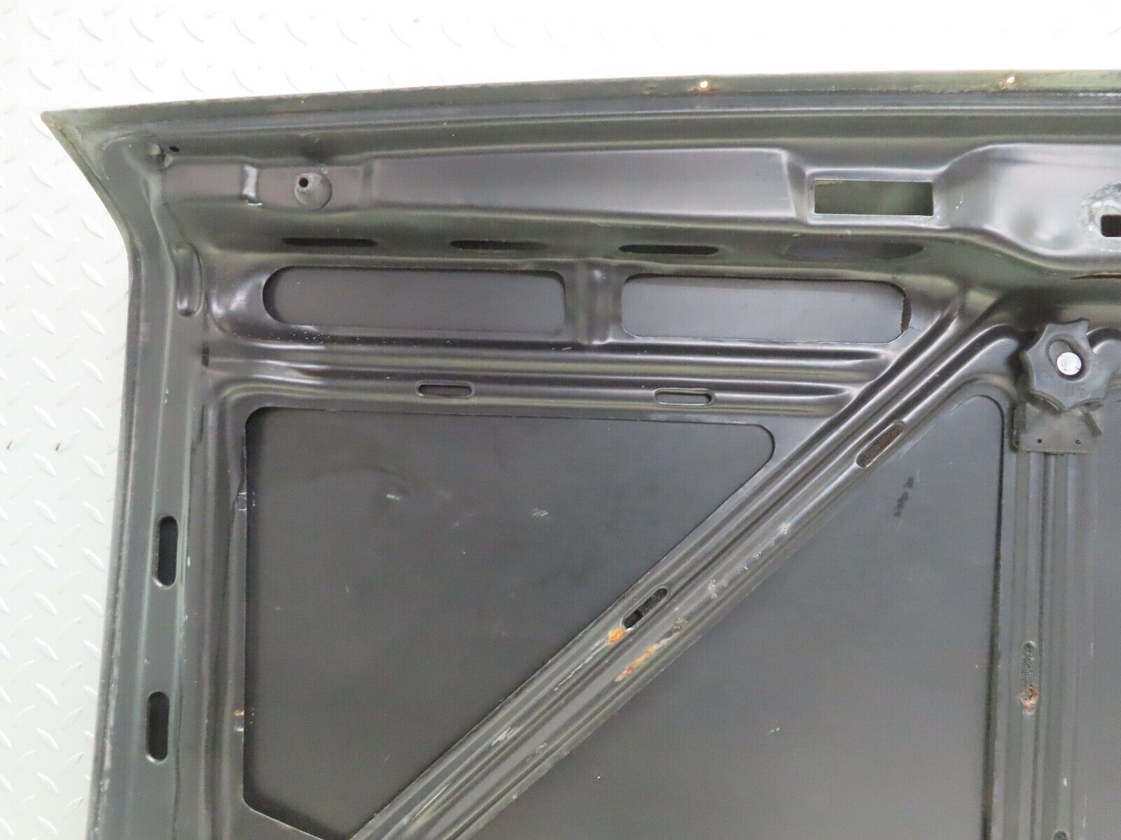 17700 Mercedes-Benz W116 450SEL Boot Lid Trunk Door