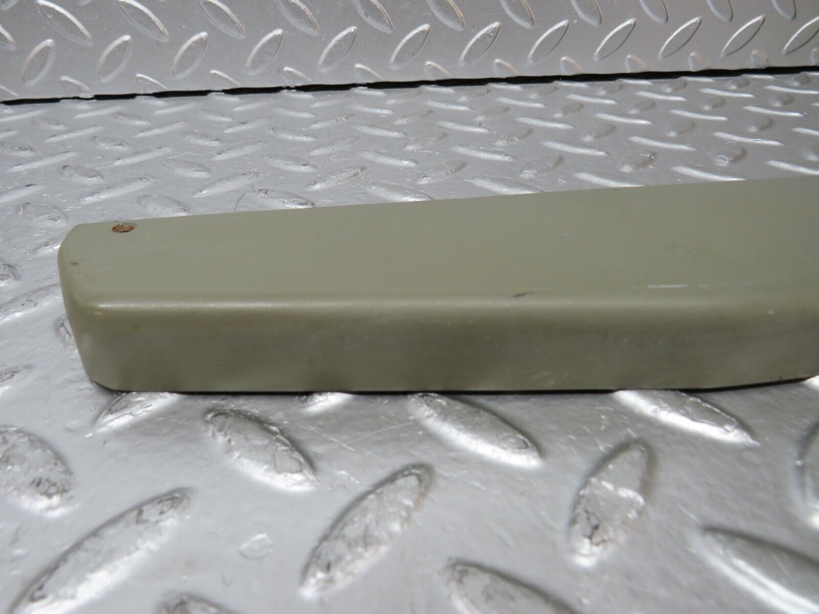 31266 Mercedes-Benz S124 220TE Wagon Rear Right Seat Hinge Cover 1246840637