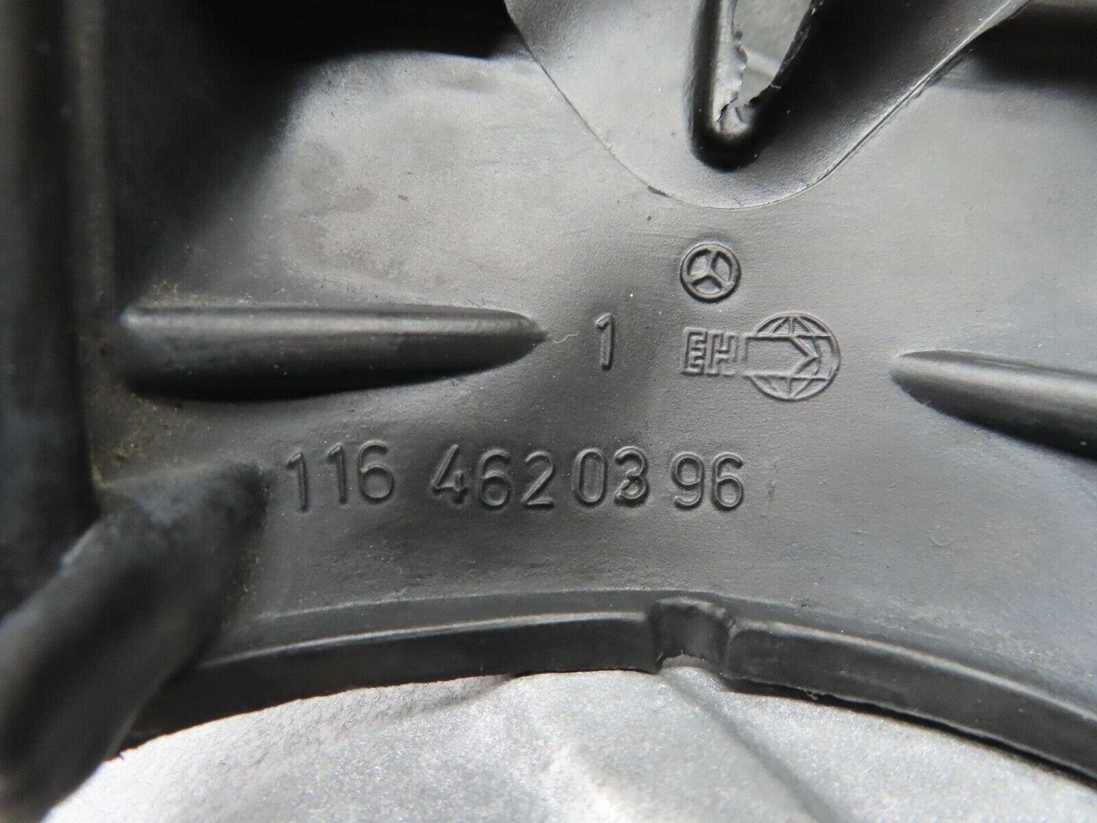 14084 Mercedes-Benz C107 280SLC Steering Column Switch Rubber Cover 1164620396