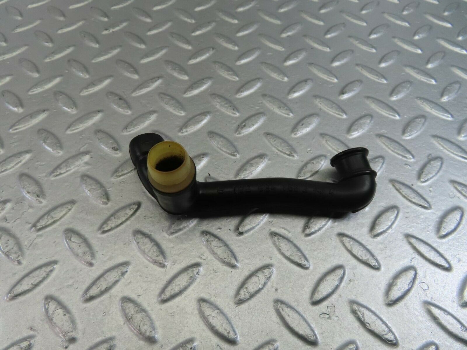 10066 Mercedes-Benz C123 230CE Coupe Air Intake Pipe 1020941682