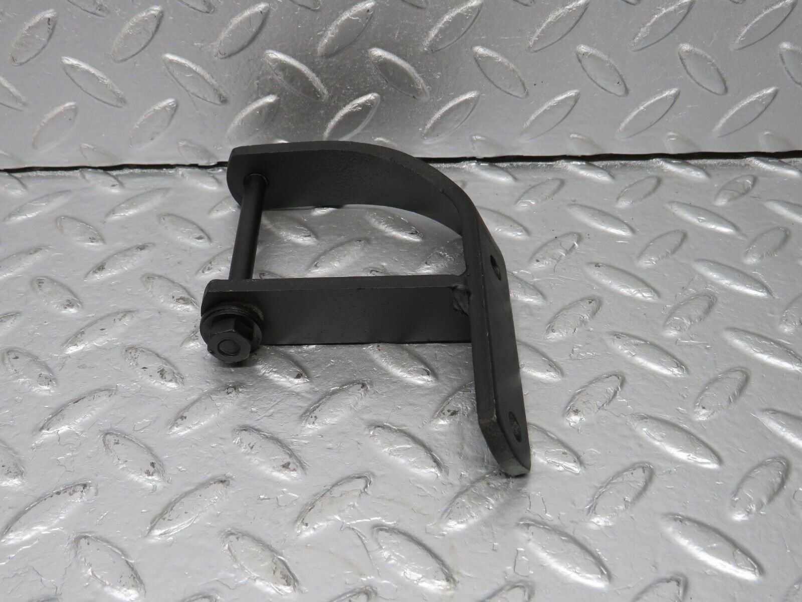 40442 Mercedes-Benz W110 230 Mount Support Bracket