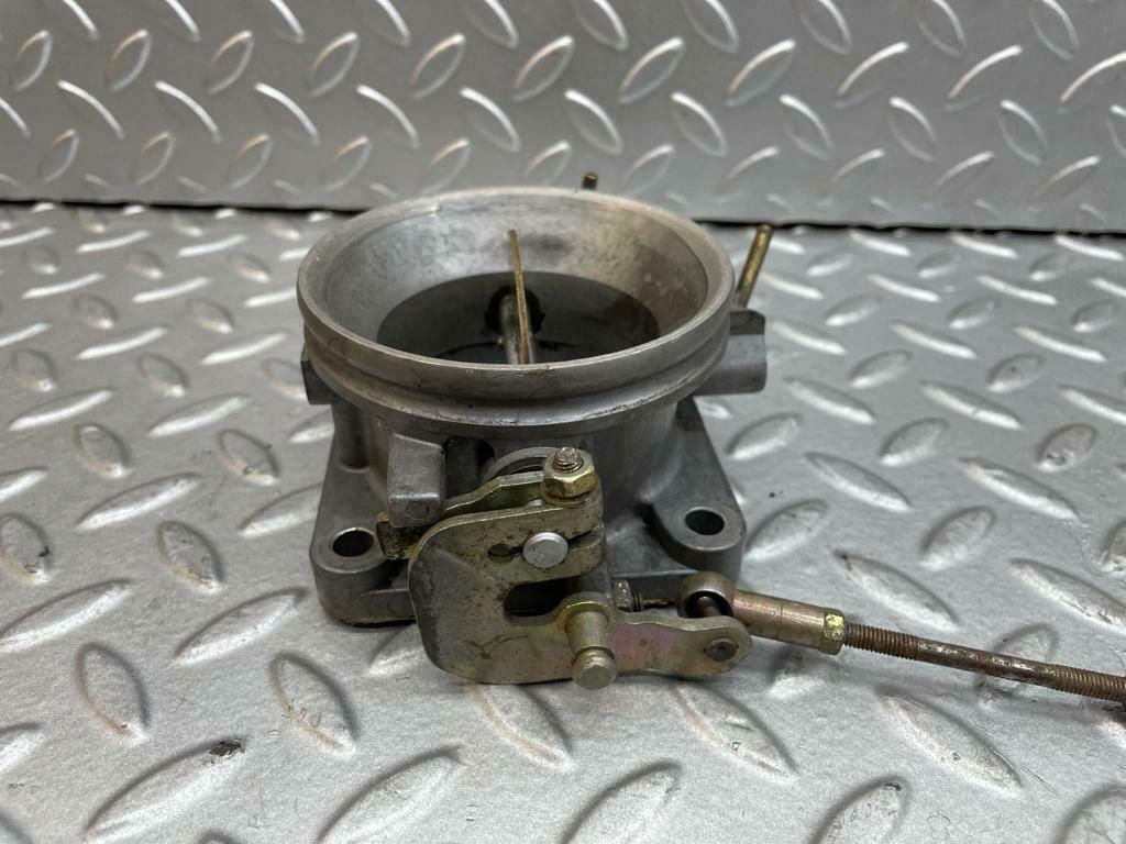 17801 Mercedes-Benz W116 350SE Throttle Body Valve