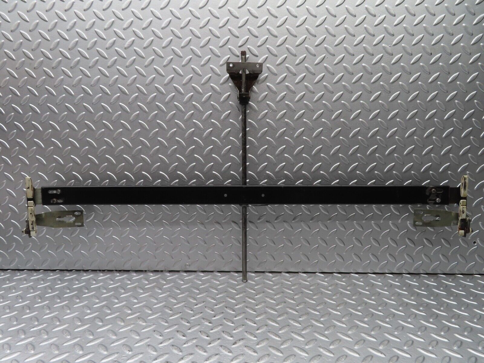 20350 Mercedes-Benz W114 280CE Coupe Power Sunroof Mechanism