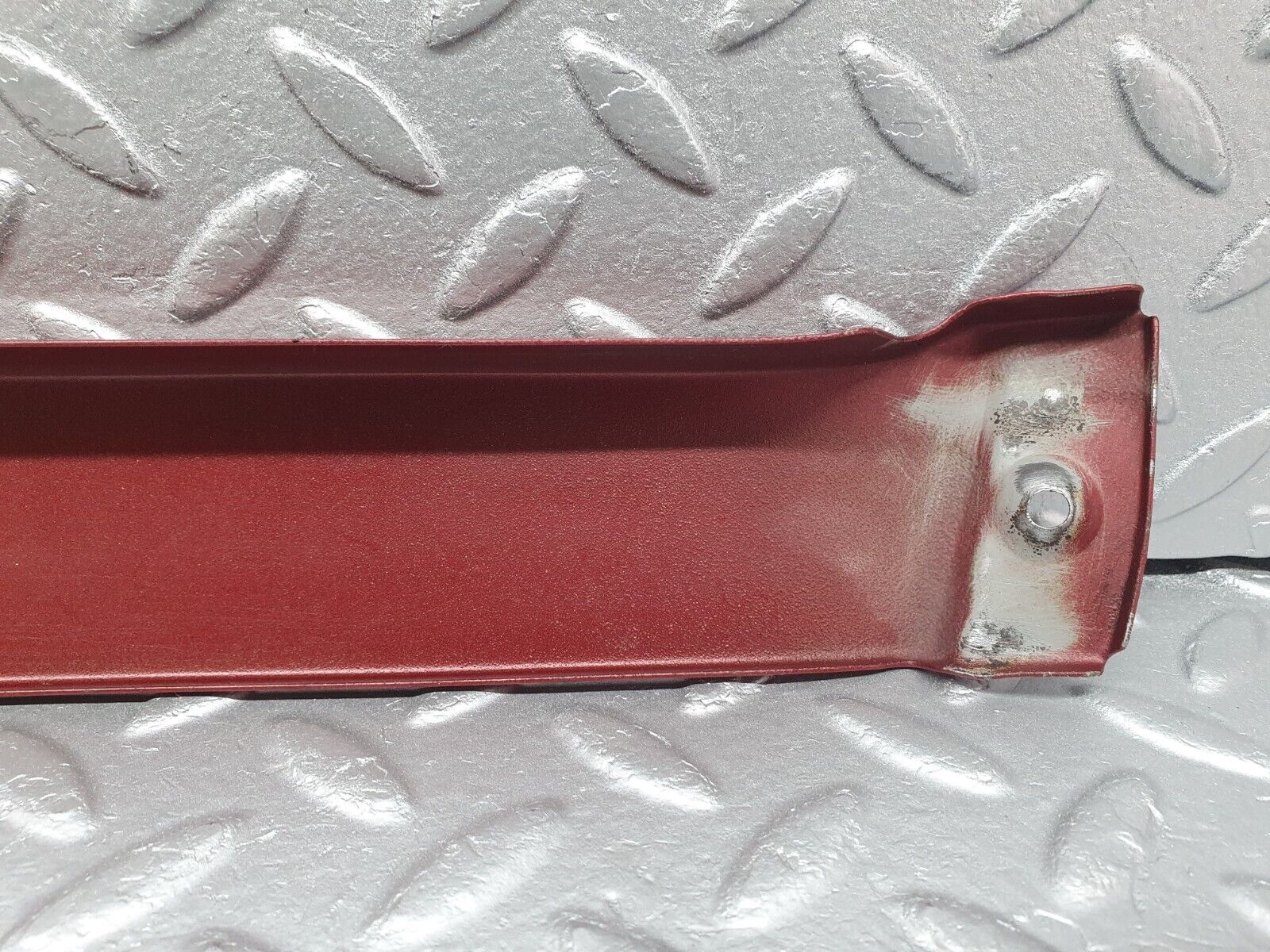 41018 Mercedes-Benz W126 300SE Under Headlight Trim Left Side 2018690124