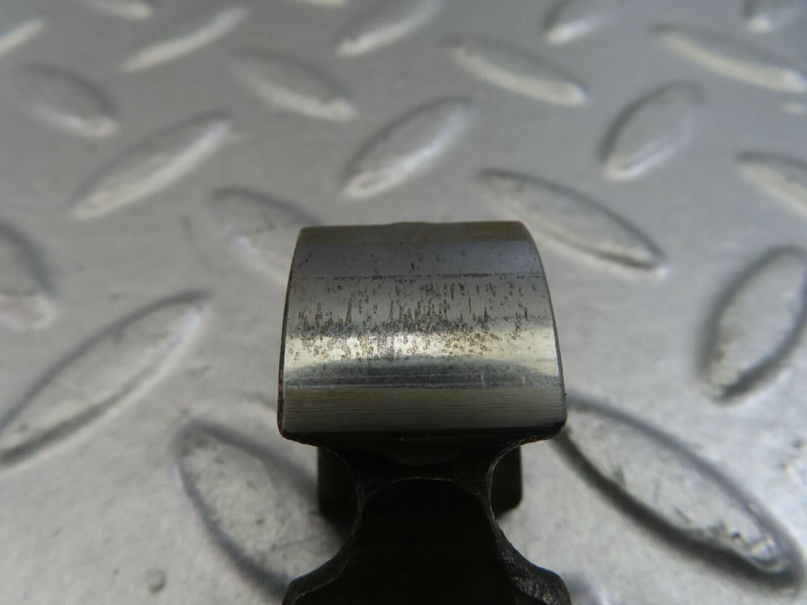 9860 Mercedes-Benz C123 280CE Coupe Valve Rocker Arm With Retaining Spring