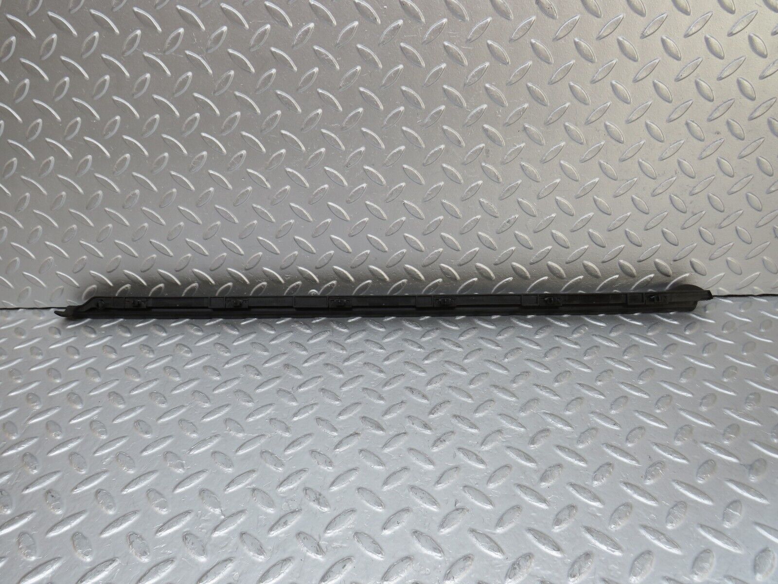 35258 Mercedes-Benz W221 Rear Right Door Lower Seal Trim 2216900462