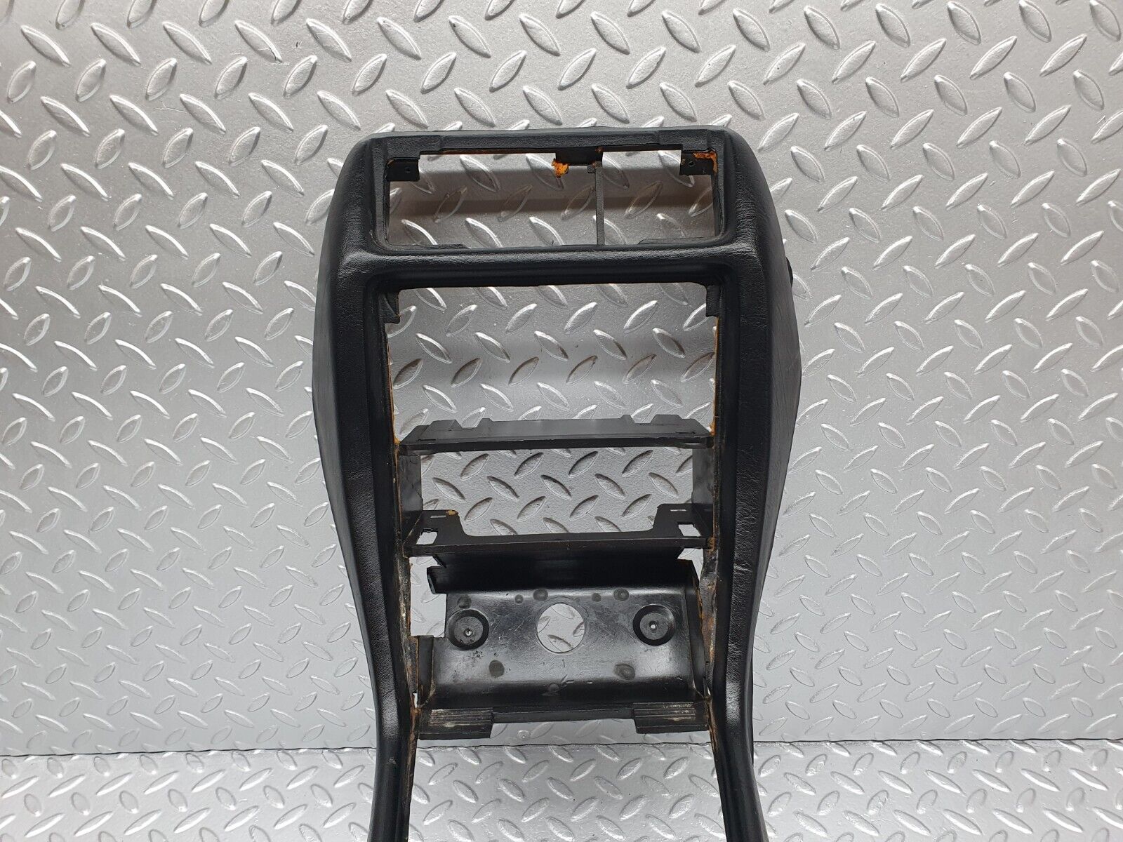 40812 Mercedes-Benz W123 300D Centre Console Black