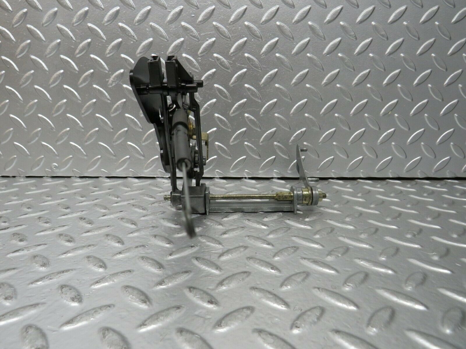 23363 Mercedes-Benz W116 350SE Heater Control