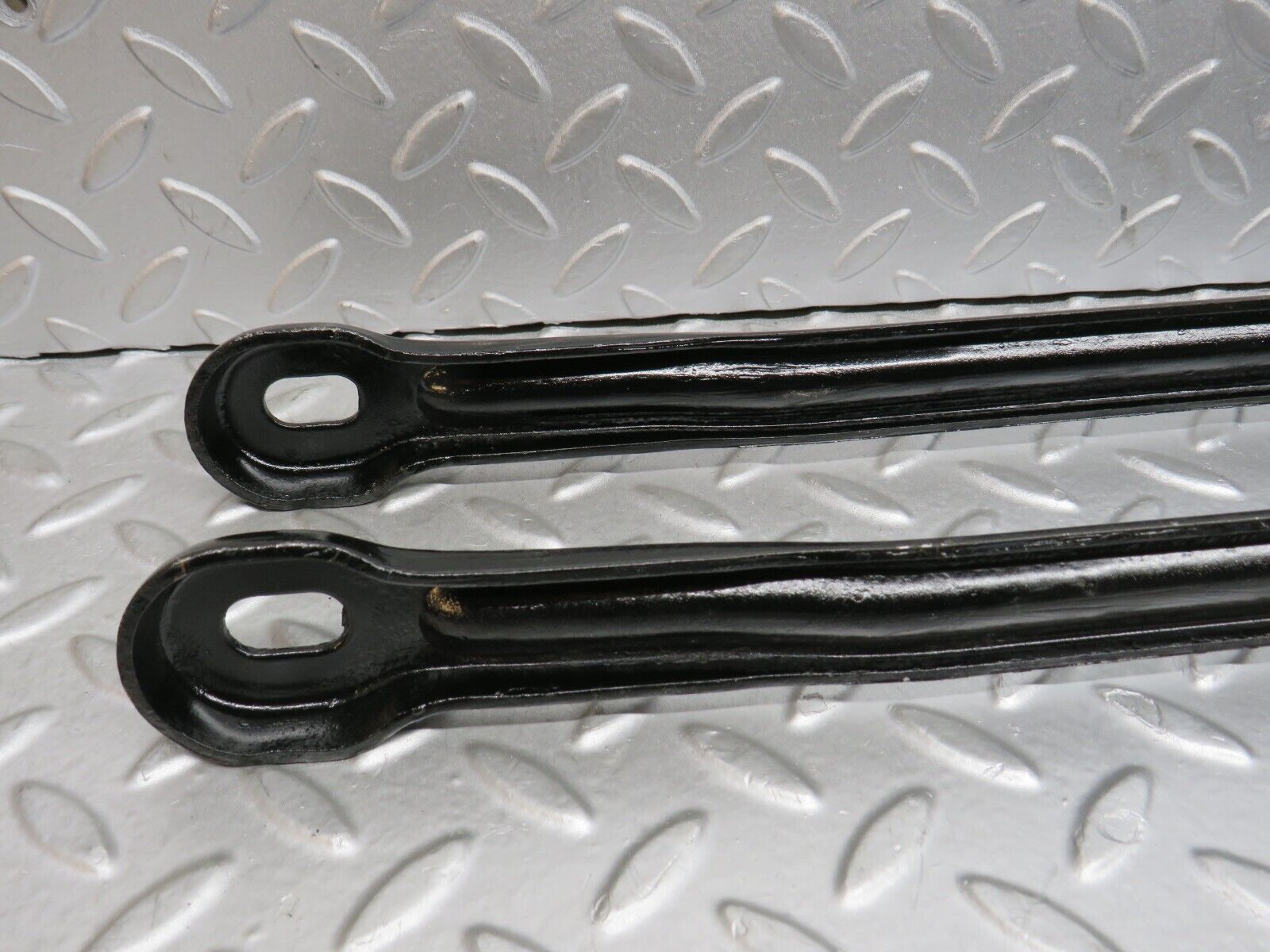 39802 Mercedes-Benz R129 320SL Coupe Front Suspension Anti Roll Bar 2x