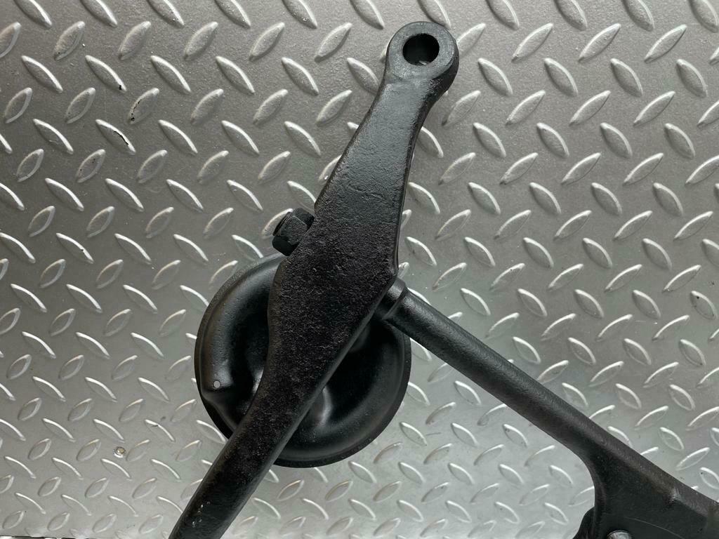 0058 Mercedes-Benz W116 Front Left Lower Control Arm